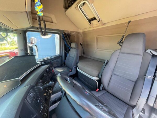 BO.8765 Scania R520 LA 6x2-4 2016 - Image 5