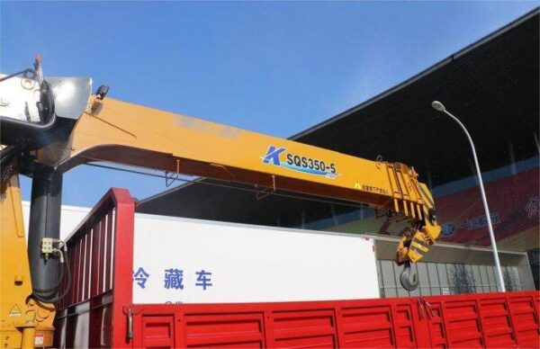 FAW J6P 8X4 Loader Crane - Image 6